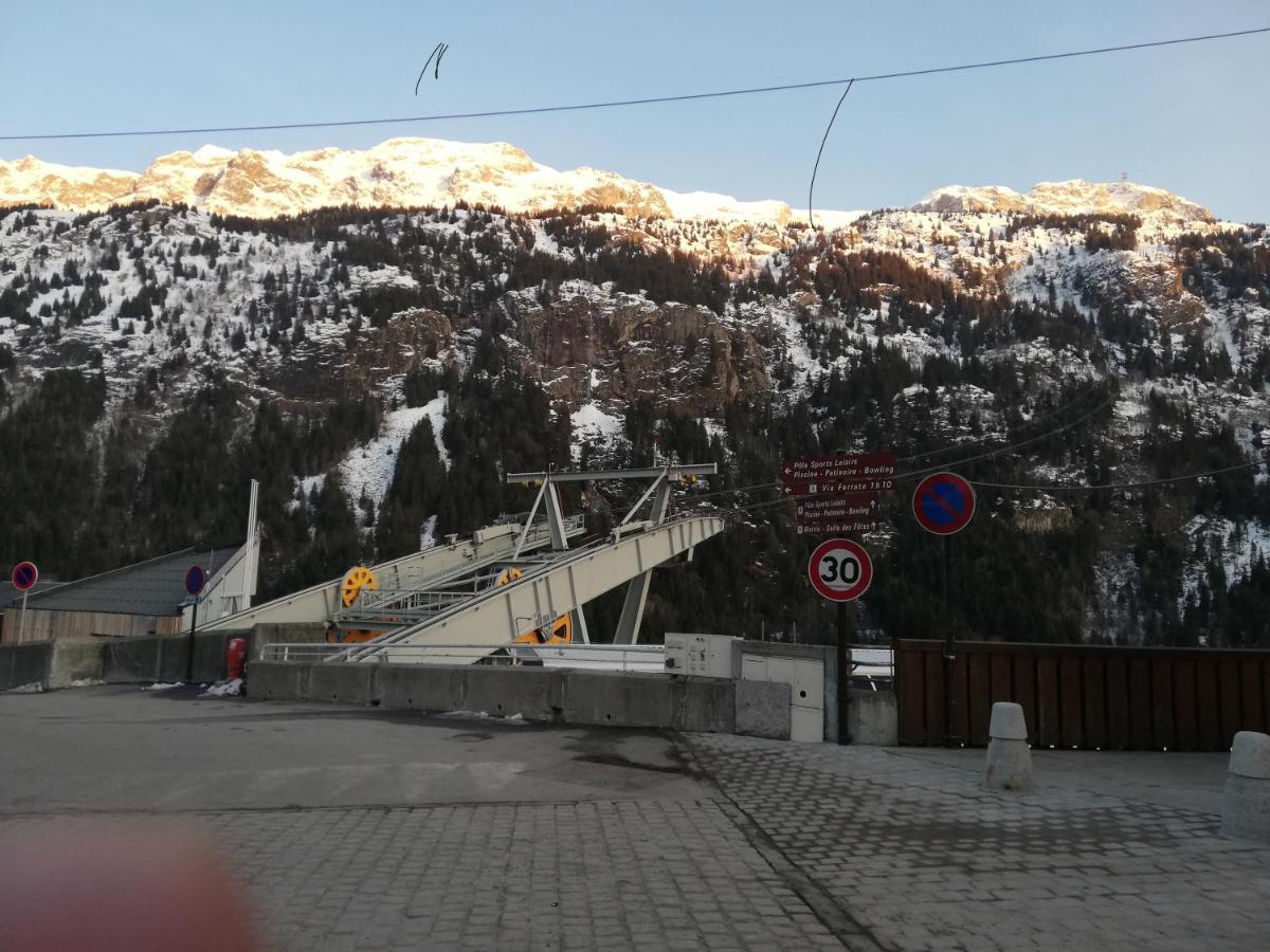 La Belledone à Vaujany Appartamento Esterno foto